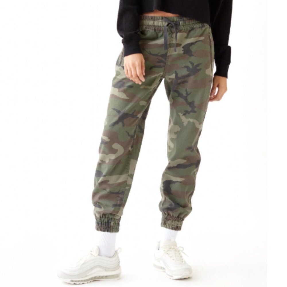 Aritzia TNA Alix High-Waist Camo Pants  Camouflage Joggers Green Cotton Sz XS